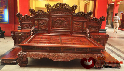 2012年东阳木雕·红木家具十大精品